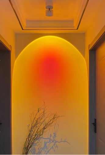 مصباح عرض غروب الشمس